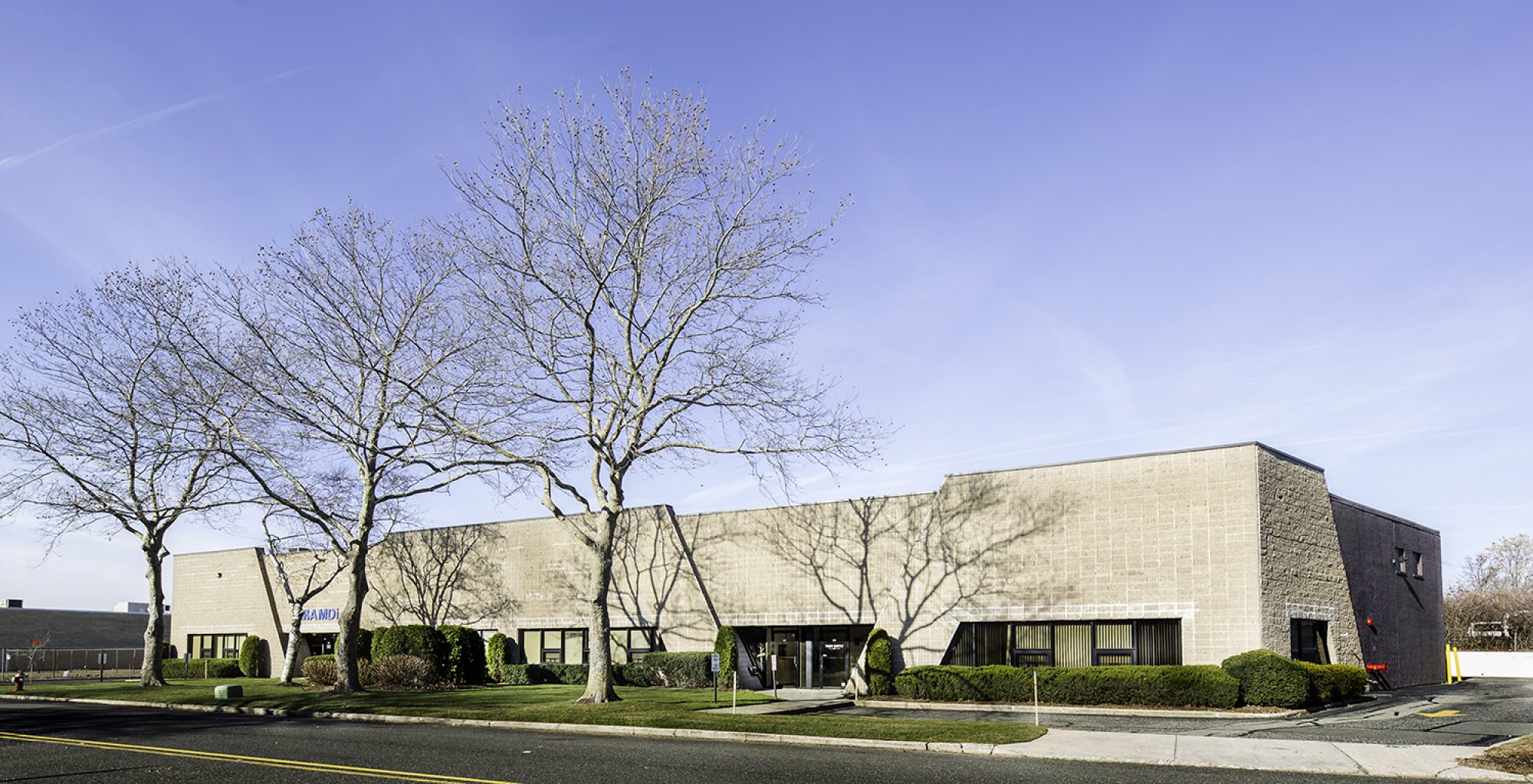 95 99 Sherwood Avenue, Farmingdale — Sherwood Equities